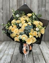 Букет цветов из:  Розы и Лизиантусы #REPLACE_PRED# Коле