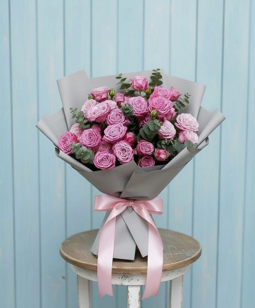 Букет цветов из: Розы в Коле