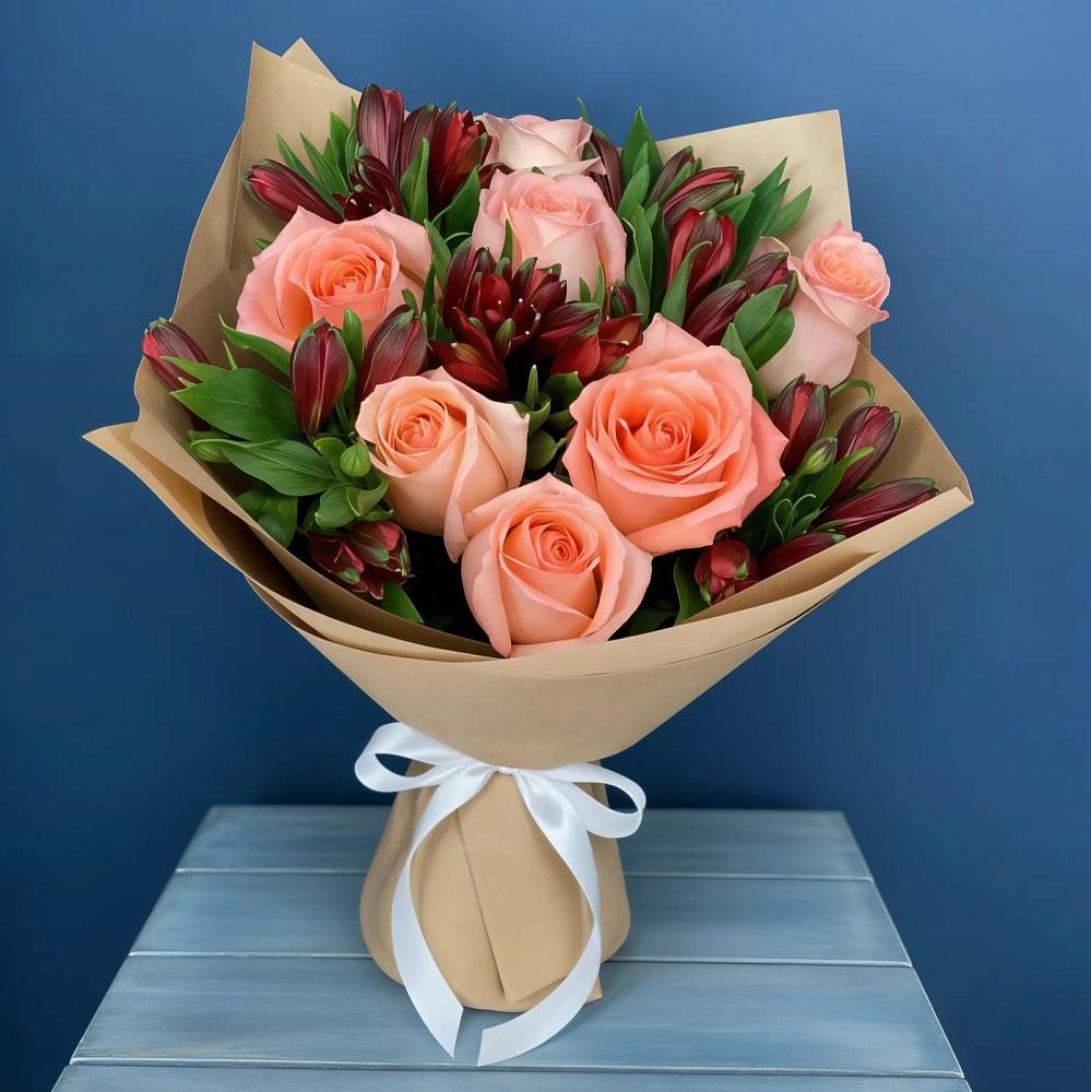 Букет цветов из: Розы и Альстромерии в Коле