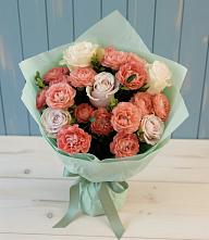 Букет цветов из:  Розы в Коле