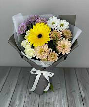Букет цветов из:  Розы, Герберы и Хризантемы в Коле