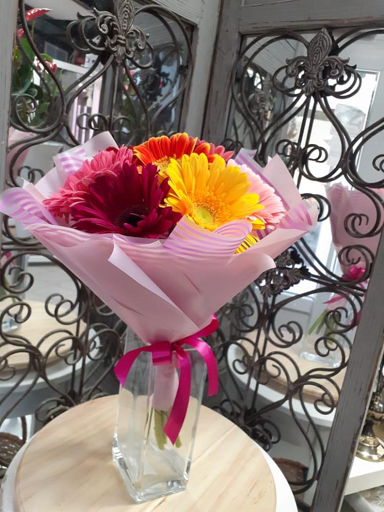 Букет цветов из: Герберы в Коле