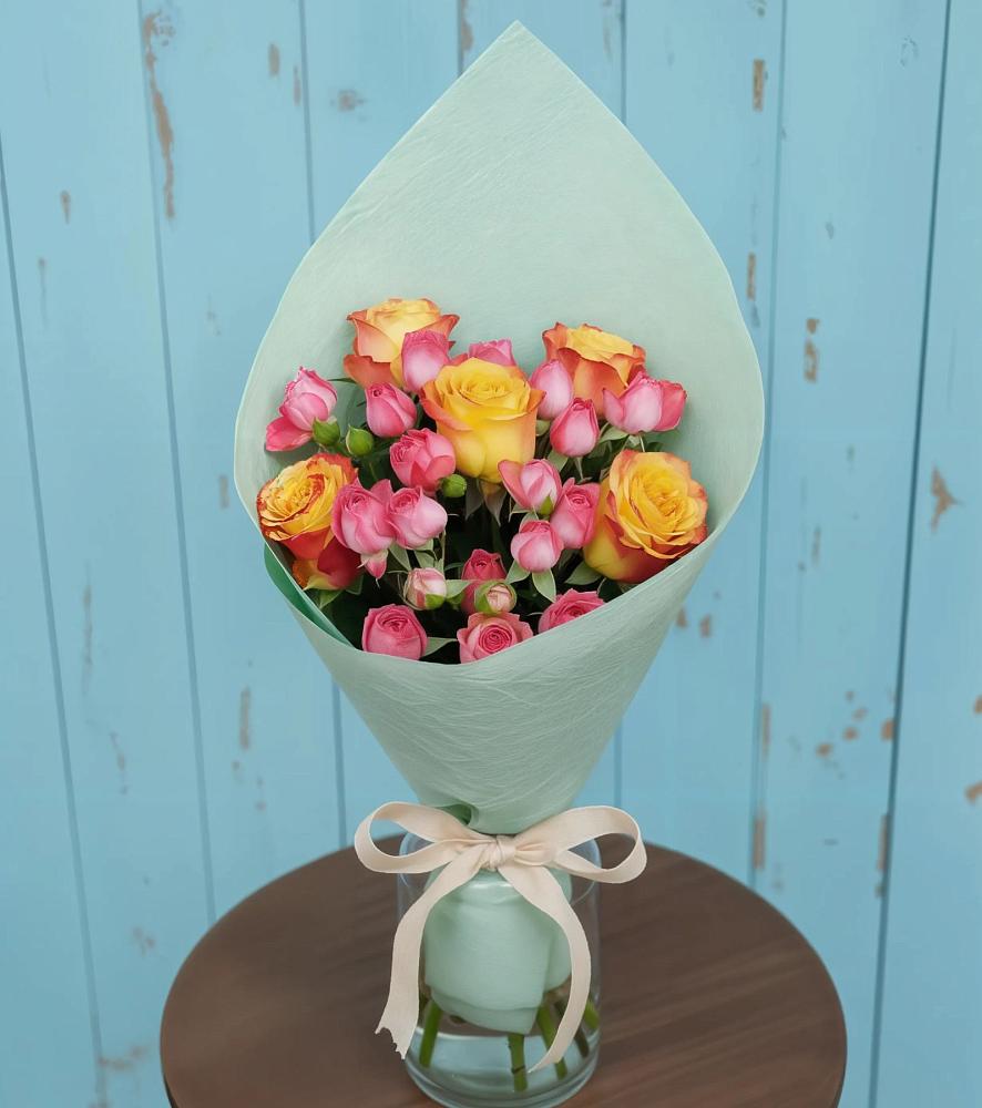 Букет цветов из: Розы в Коле