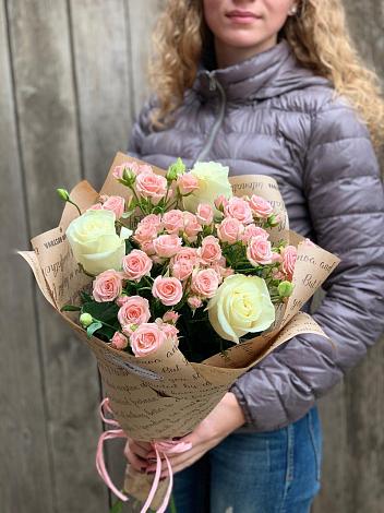 Букет цветов из: Розы в Коле