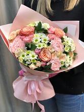 Букет нежные объятья в Коле Букет цветов из: Гвоздики, Розы и Хризантемы в Коле