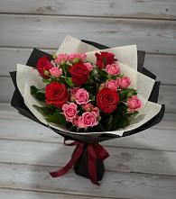 Букет цветов из:  Розы в Коле