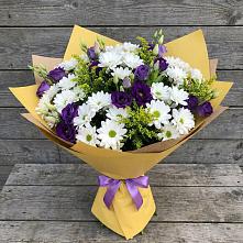 Букет цветов из:  Ирисы, Хризантемы и Ромашки в Коле