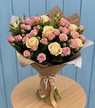 Букет цветов из:  Розы в Коле