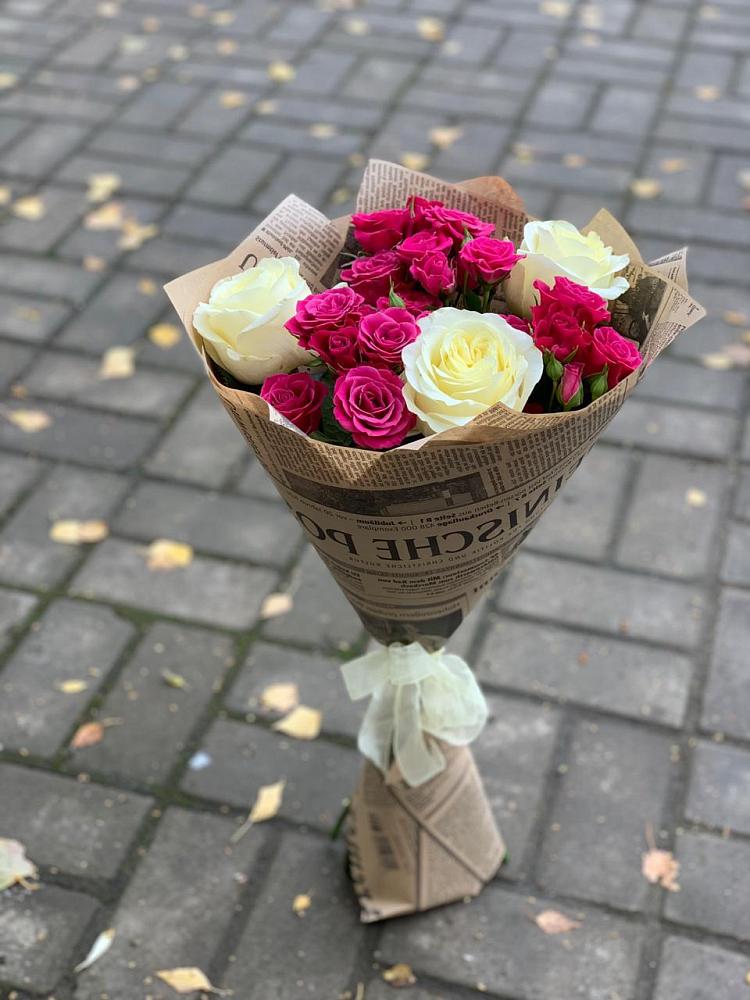 Букет цветов из: Розы в Коле