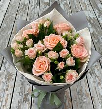 Букет цветов из:  Розы в Коле