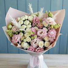 Букет цветов из:  Альстромерии и Розы в Коле