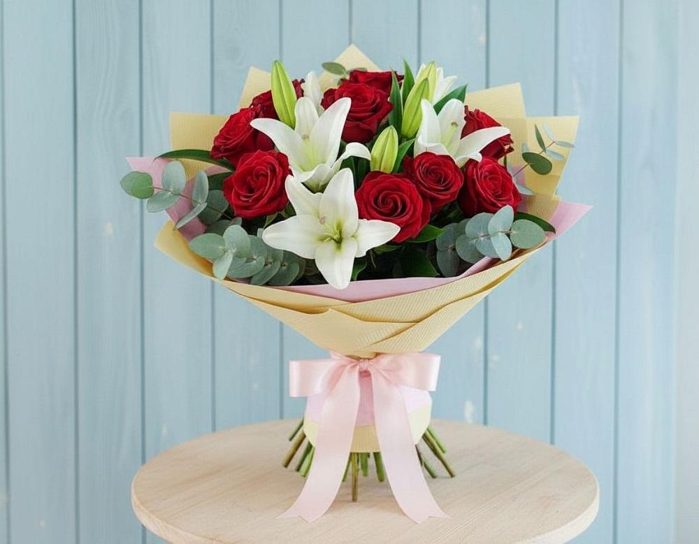 Букет цветов из: Лилии и Розы в Коле